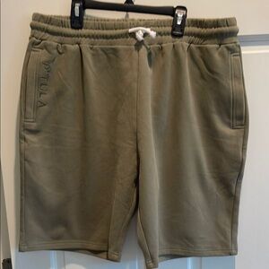 P’tula men’s fleece shorts olive green size L NWT